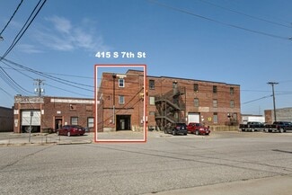 Plus de détails pour 415 S 7th St, Lincoln, NE - Industriel à vendre
