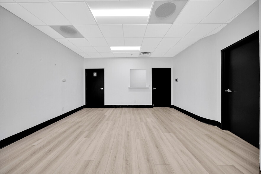 4045 E Union Hills Dr, Phoenix, AZ à vendre - Photo du bâtiment - Image 3 de 37