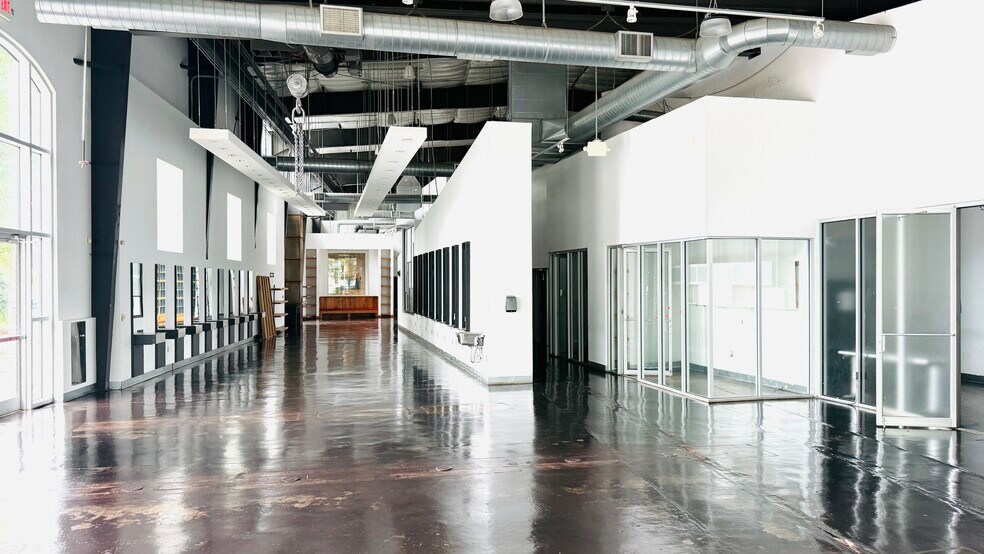 887 W Marietta St NW, Atlanta, GA à vendre - Photo intérieure - Image 3 de 15