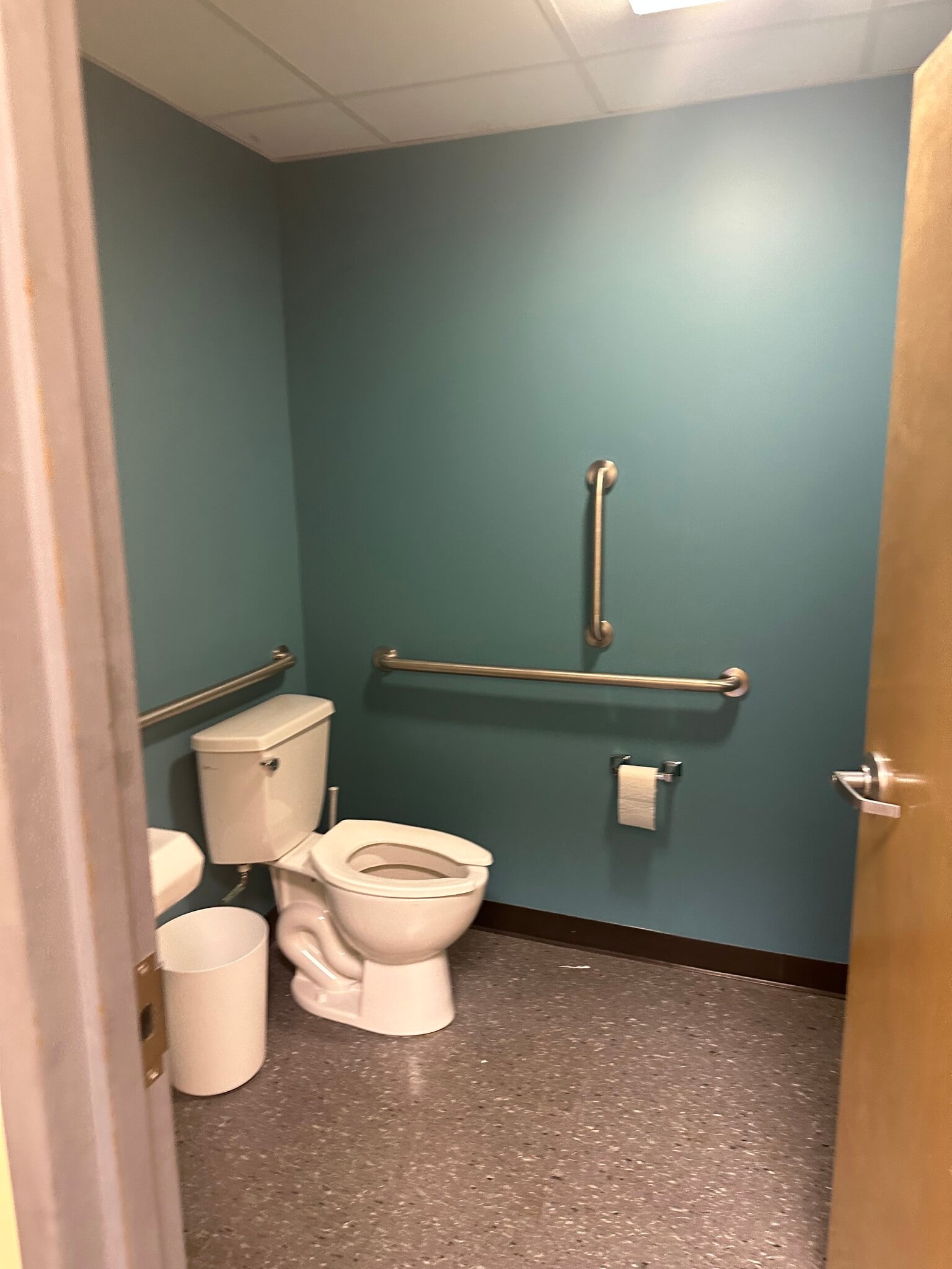 1-116 S Wyoming Ave, Kingston, PA for lease Building Photo- Image 1 of 3