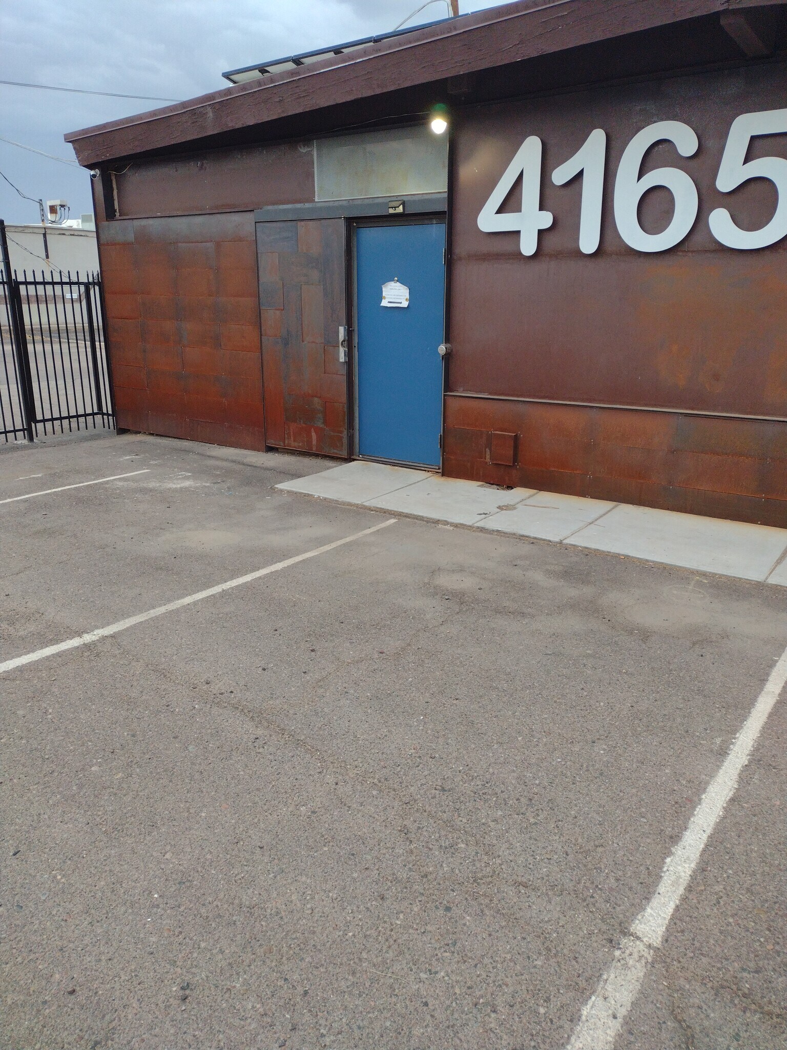 4165 W Clarendon Ave, Phoenix, AZ à louer Photo du bâtiment- Image 1 de 23