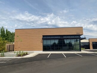 Plus de détails pour 1314 Springbrook Rd, Medford, OR - Commerce de détail à louer