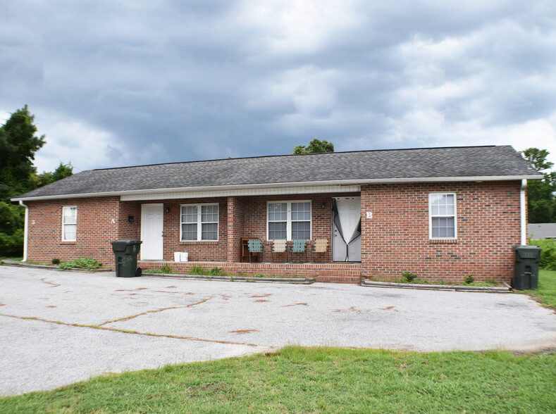 3 Liberty Dr, Thomasville, NC à vendre - Photo principale - Image 1 de 1