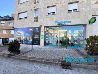 Plus de détails pour Bureau/Commerce de détail à louer