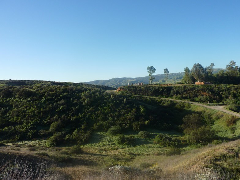 Sunset Dr, Redlands, CA à vendre - Photo du bâtiment - Image 3 de 19