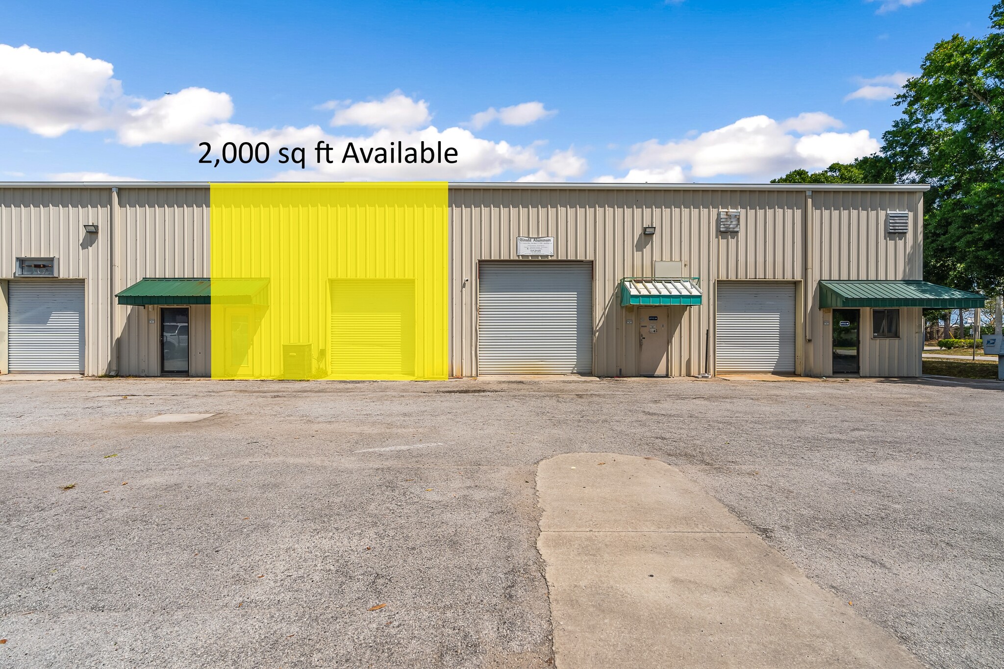 3101-3215 Aviation Blvd, Vero Beach, FL for lease Interior Photo- Image 1 of 4