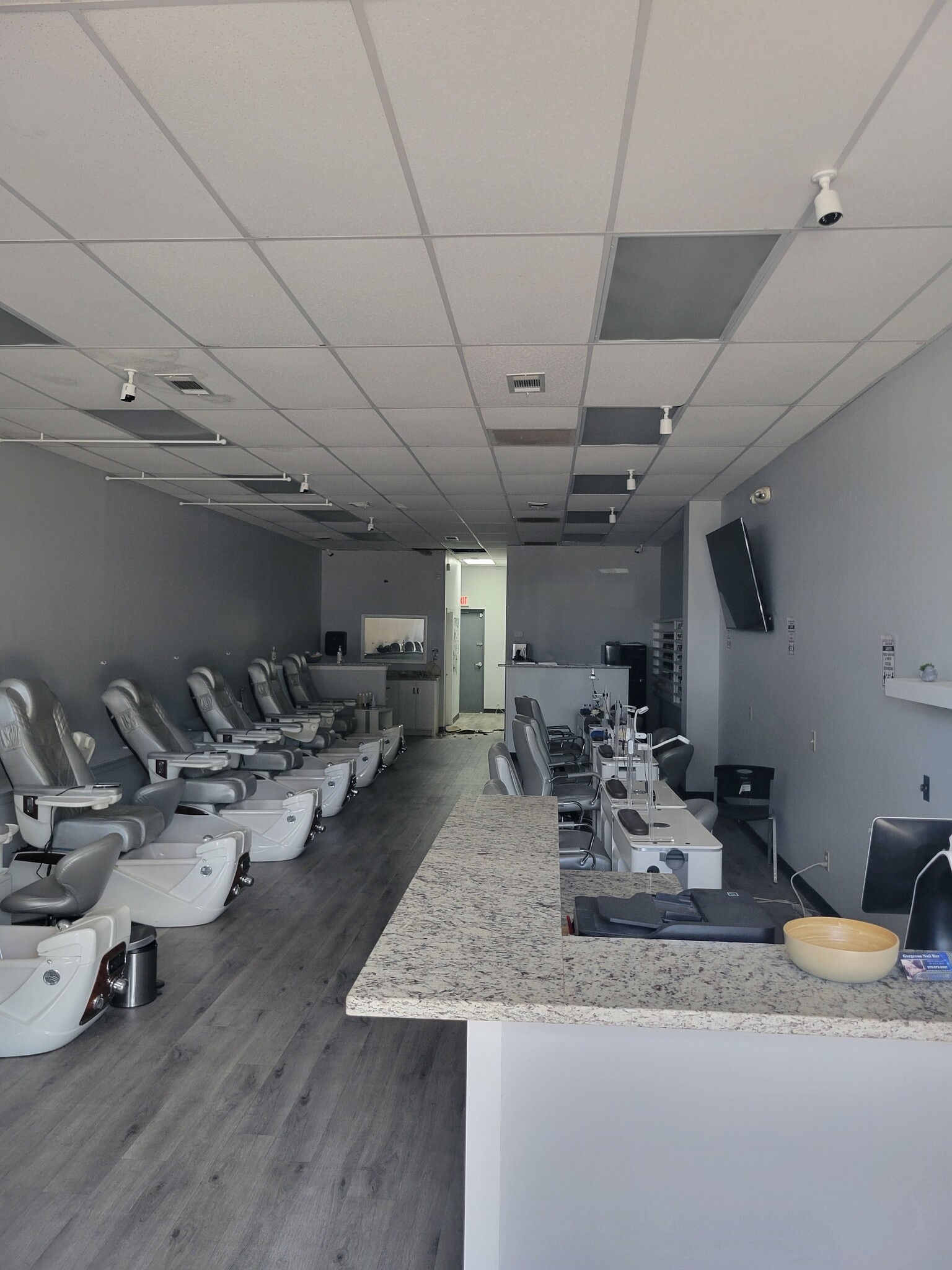 8438 Old Hickory Trl, Dallas, TX for lease Interior Photo- Image 1 of 5