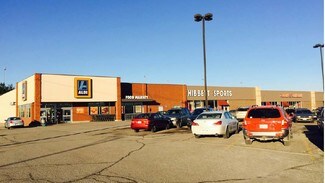 Plus de détails pour 895-975 W College St, Marshall, MO - Commerce de détail à louer