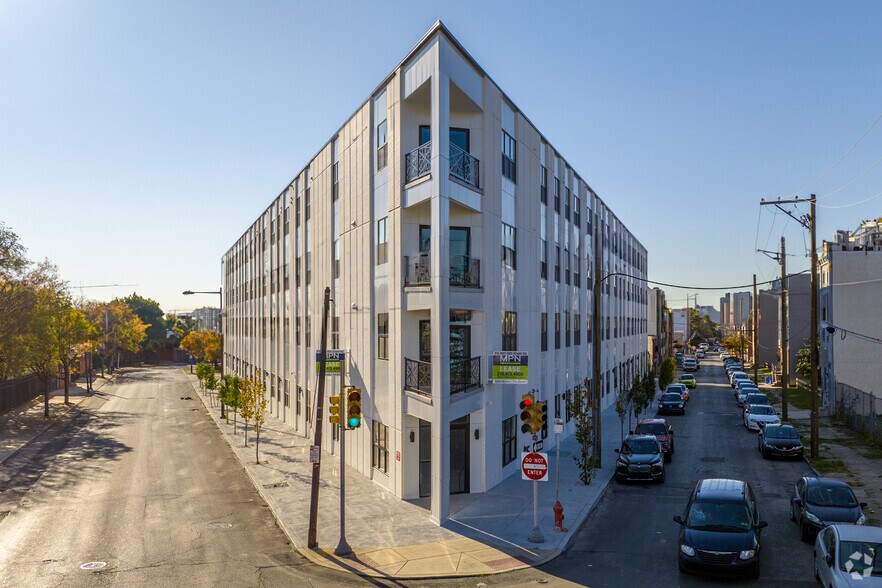 2224-2250 Germantown Ave, Philadelphia, PA à louer - Photo principale - Image 1 de 26