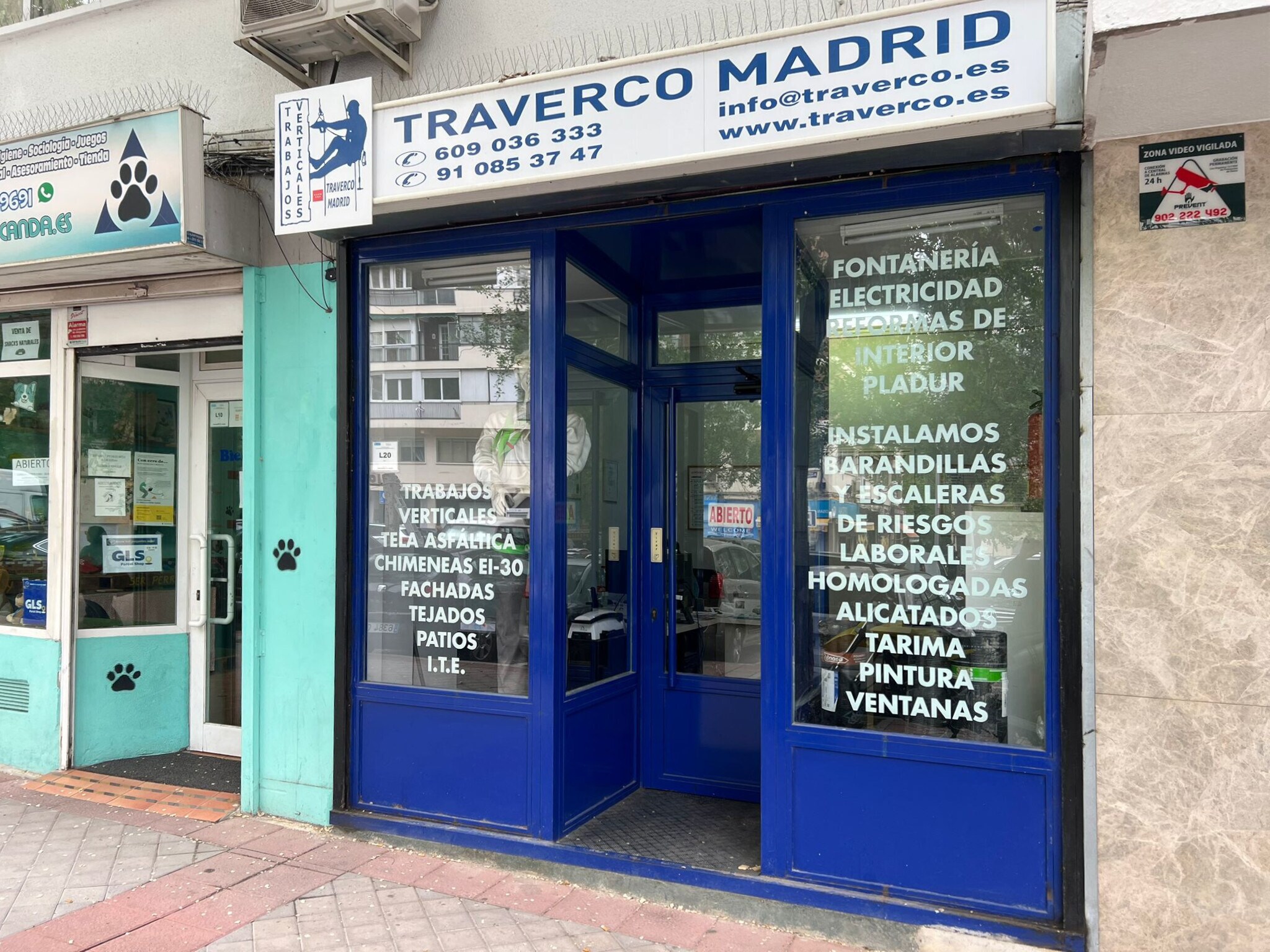 Multifamily in Madrid, Madrid for sale Primary Photo- Image 1 of 7