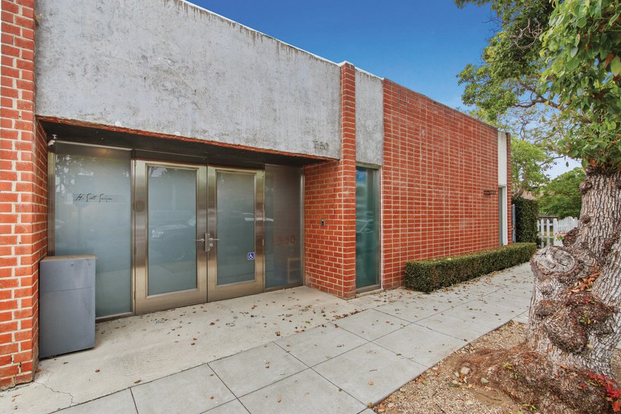 1548-1550 18th St, Santa Monica, CA à vendre - Photo du bâtiment - Image 2 de 10