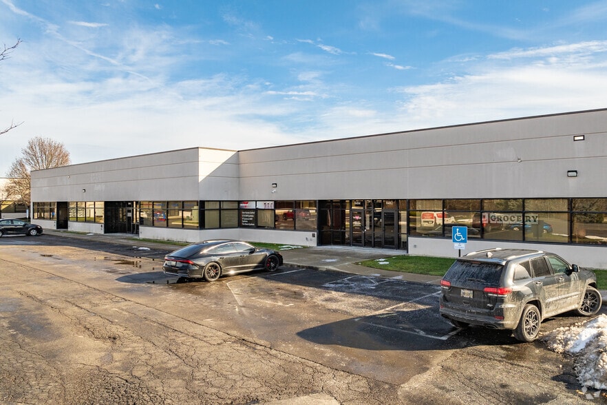 8556 Cotter St, Lewis Center, OH for lease - Building Photo - Image 3 of 5