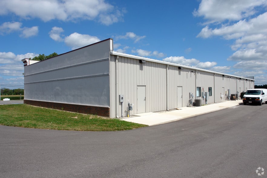 3789-4464 Huron St, North Branch, MI for lease - Building Photo - Image 3 of 5
