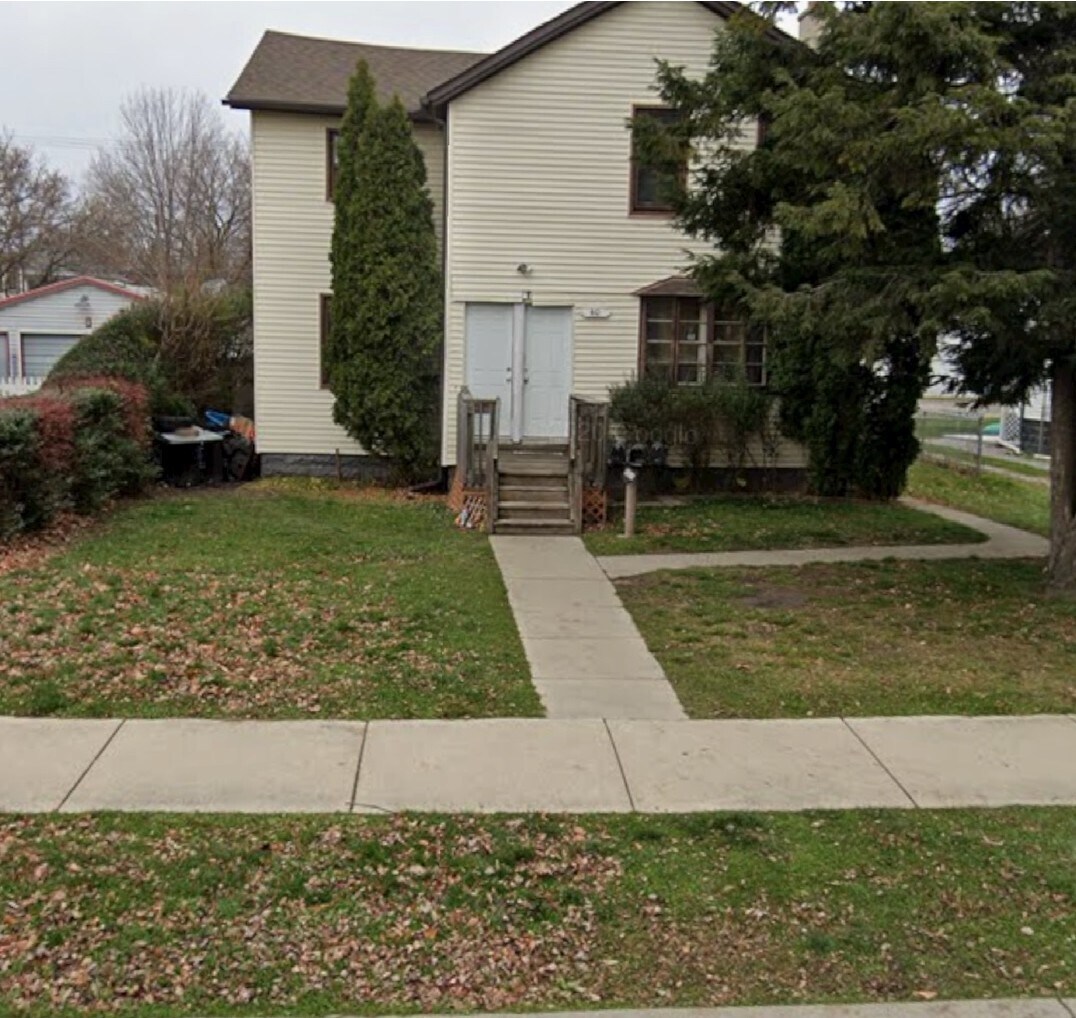 40 Ahrens St, Mount Clemens, MI à vendre Photo principale- Image 1 de 2