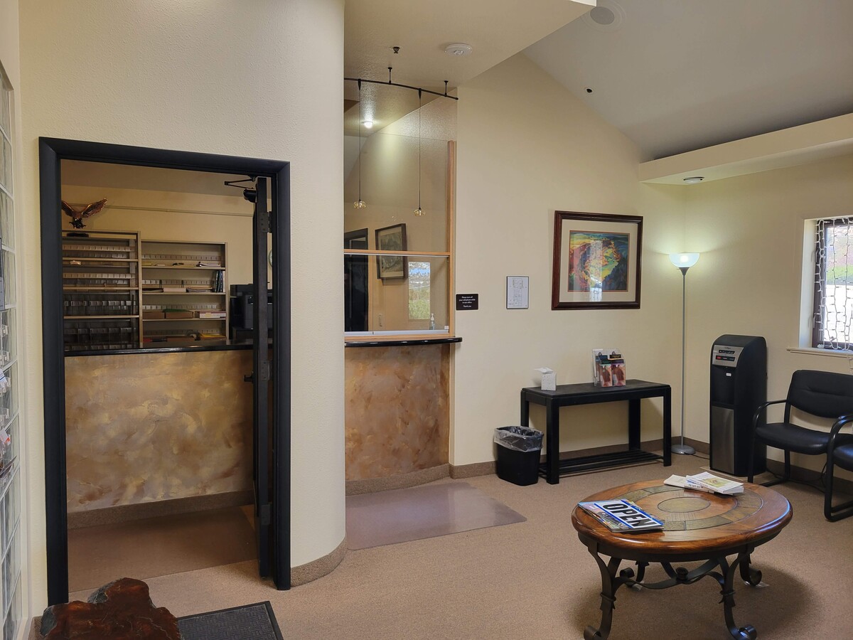 919 12th Pl, Prescott, AZ 86305 - Unit 12 - - Interior Photo - Image 1 of 17