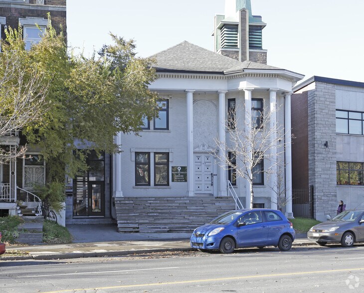 2189 Rue Sherbrooke E, Montréal, QC for sale - Primary Photo - Image 1 of 1