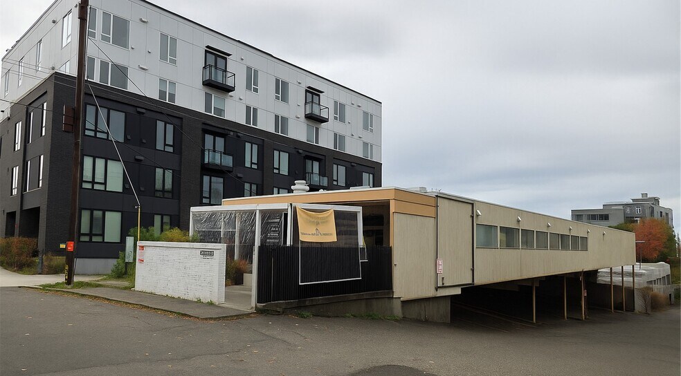 3597 Phinney N ave, Seattle, WA for lease - Primary Photo - Image 1 of 1