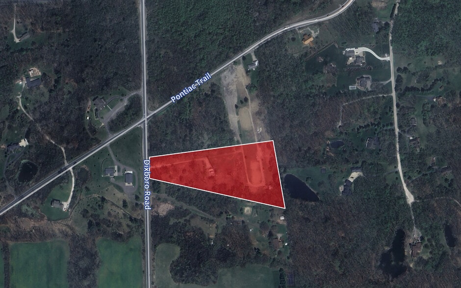 Pontiac Trail & Dixboro Land for Sale portfolio of 2 properties for sale on LoopNet.ca - Primary Photo - Image 1 of 2