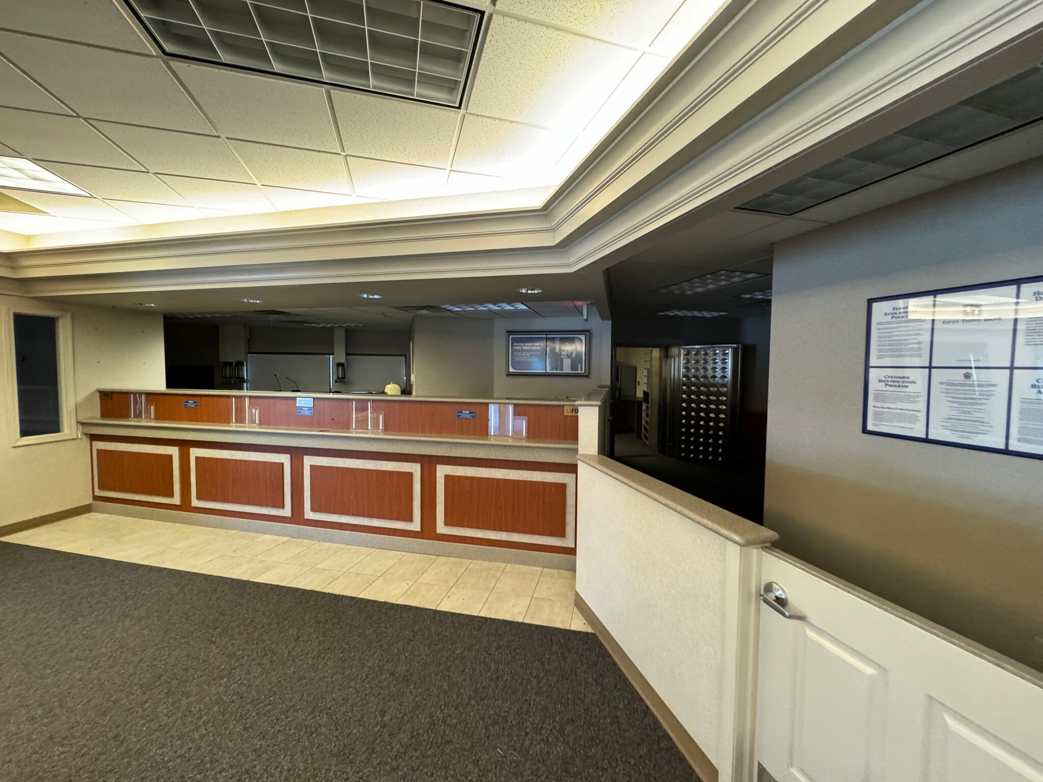 1412 S Main St, Findlay, OH à vendre Photo intérieure- Image 1 de 8