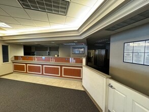 1412 S Main St, Findlay, OH à vendre Photo intérieure- Image 1 de 8