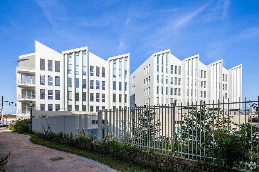 23-25 Rue Paul Duvivier, Lyon à louer - Photo du bâtiment - Image 2 de 10