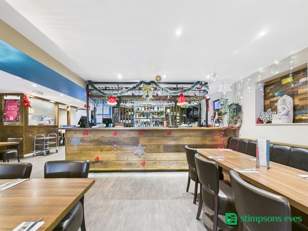 41-43 Wellington St, Luton for lease Interior Photo- Image 1 of 9