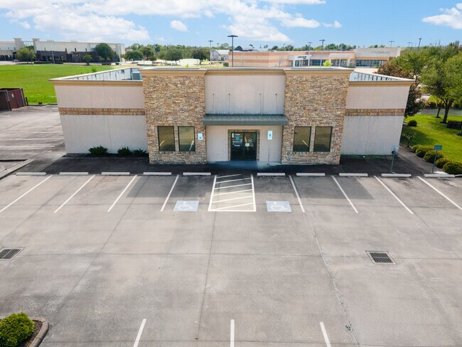 More details for 11464 Space Center Blvd, Houston, TX - Retail for Lease