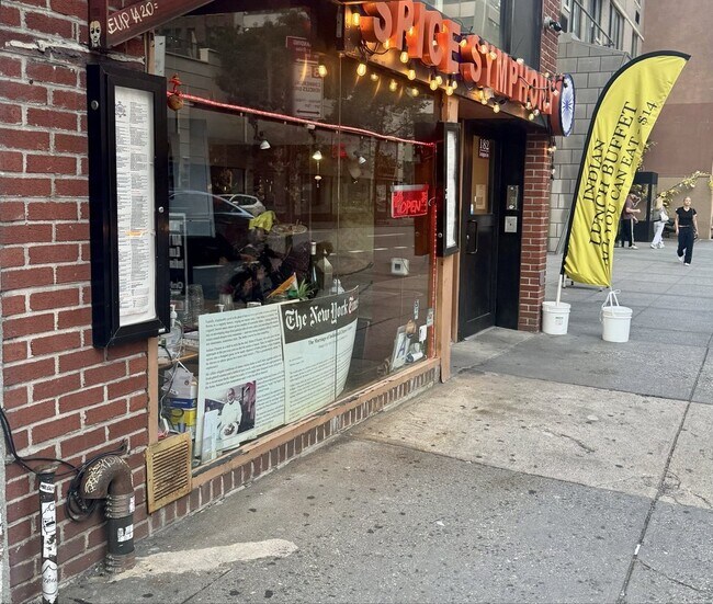 Plus de détails pour 182 Lexington Ave, New York, NY - Commerce de détail à louer