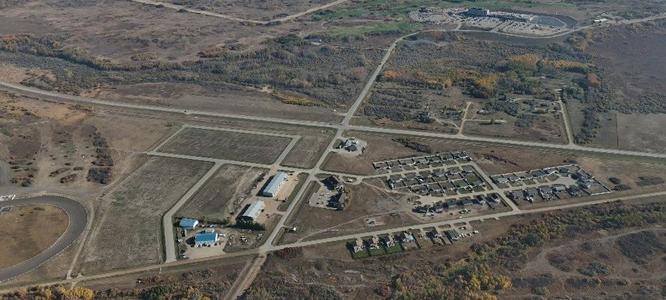 101 Red Willow Av, Whitecap, SK à louer - Photo principale - Image 1 de 3