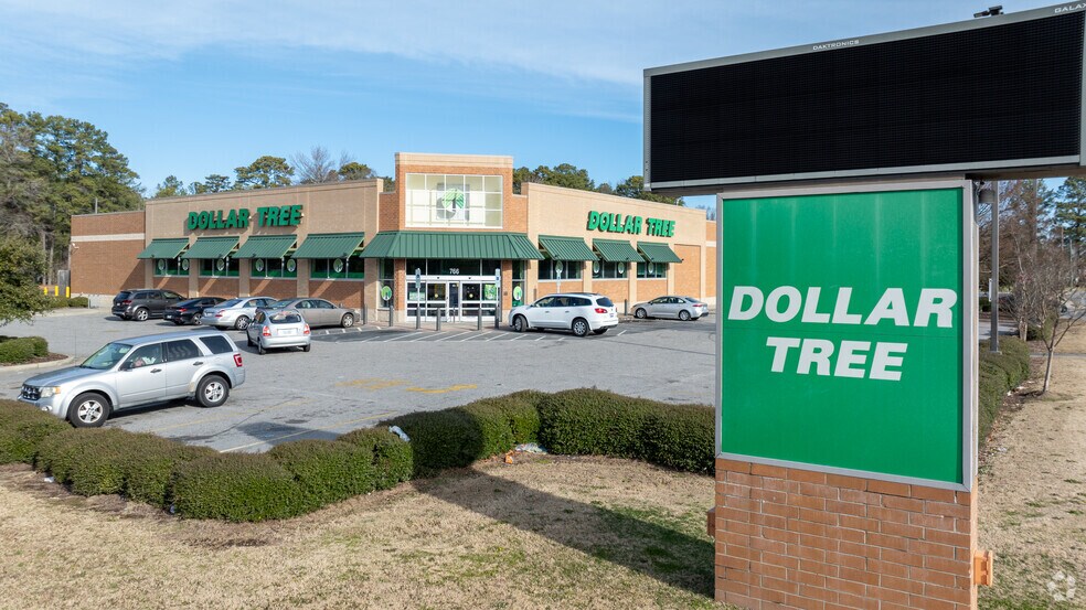 766 W Raleigh Blvd, Rocky Mount, NC à vendre - Photo du bâtiment - Image 2 de 22