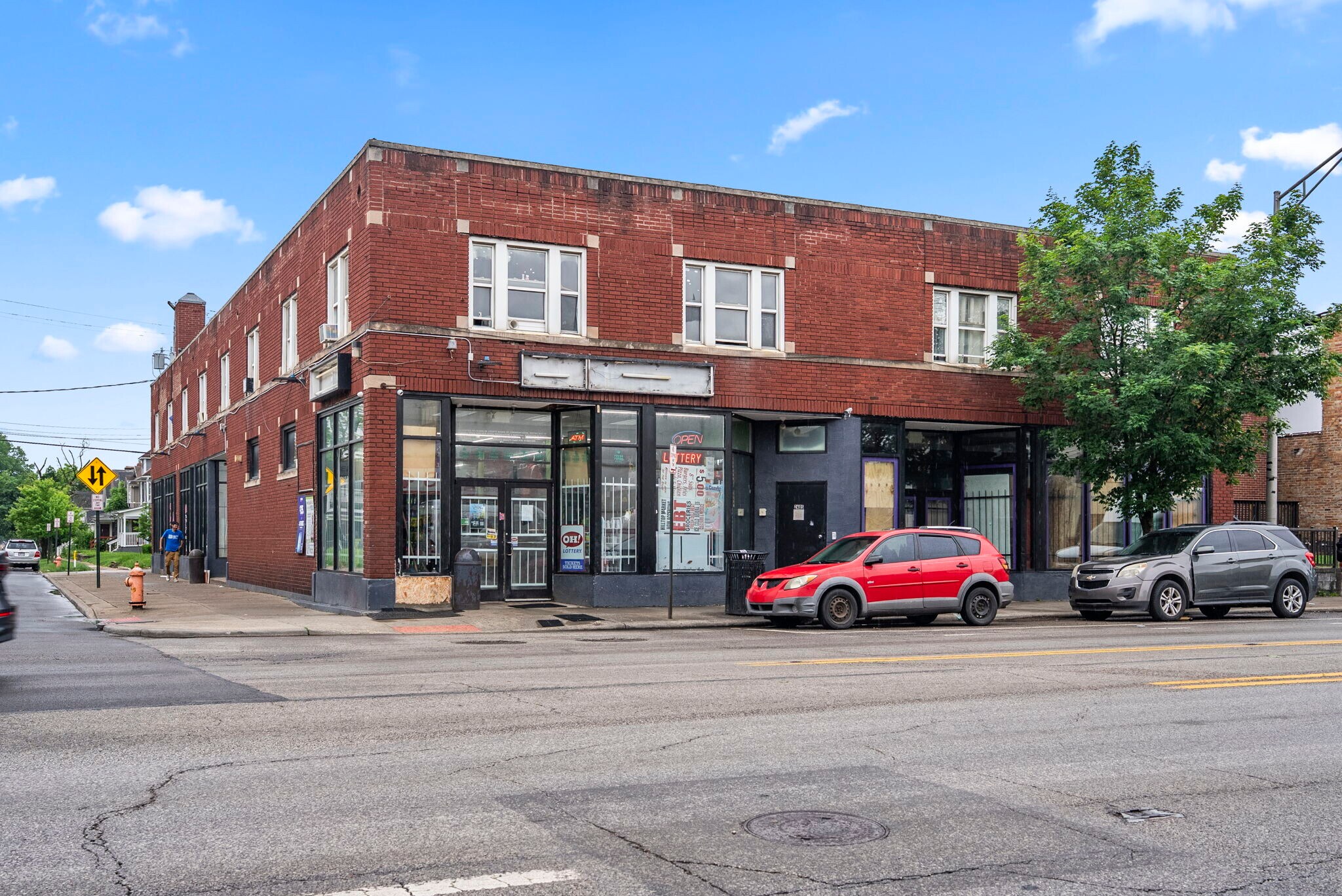 2403-2409 W Broad St, Columbus, OH à vendre Photo du bâtiment- Image 1 de 18