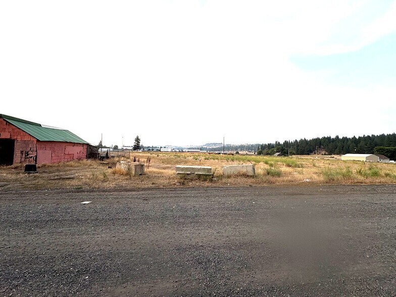 5908 N Florida St, Spokane, WA à vendre - Photo du bâtiment - Image 2 de 4