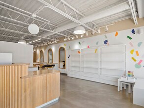 7200-7210 N Western Ave, Oklahoma City, OK for lease Interior Photo- Image 1 of 7