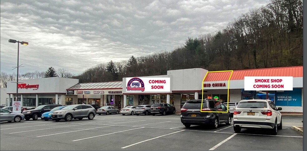 151 Pine Hollow Rd, Oyster Bay, NY for lease - Building Photo - Image 1 of 1