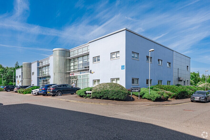 4-8 Spiersbridge Way, Glasgow à vendre - Photo du bâtiment - Image 2 de 2