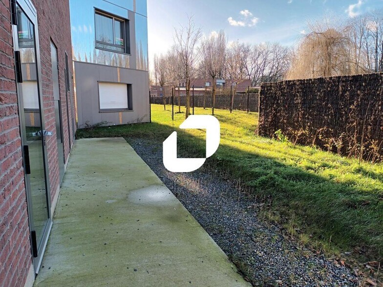 Office in VILLENEUVE-D'ASCQ for sale - Building Photo - Image 2 of 7