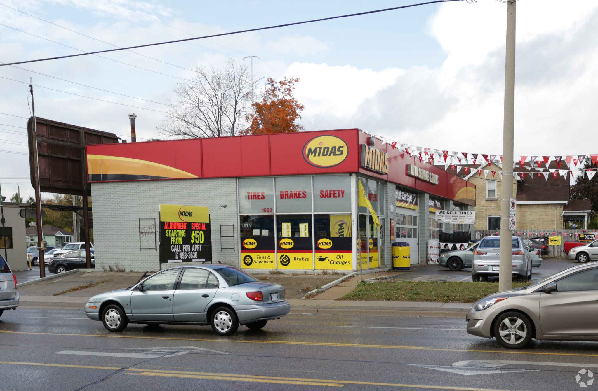 1660 Dundas St E, London, ON for sale Primary Photo- Image 1 of 1