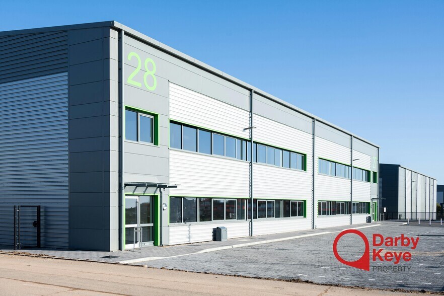 Swallow Rd, Coventry à louer - Photo du bâtiment - Image 2 de 77