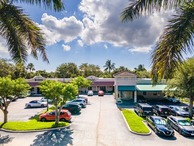 Plus de détails pour 4800 Linton Blvd, Delray Beach, FL - Bureau/Médical à louer