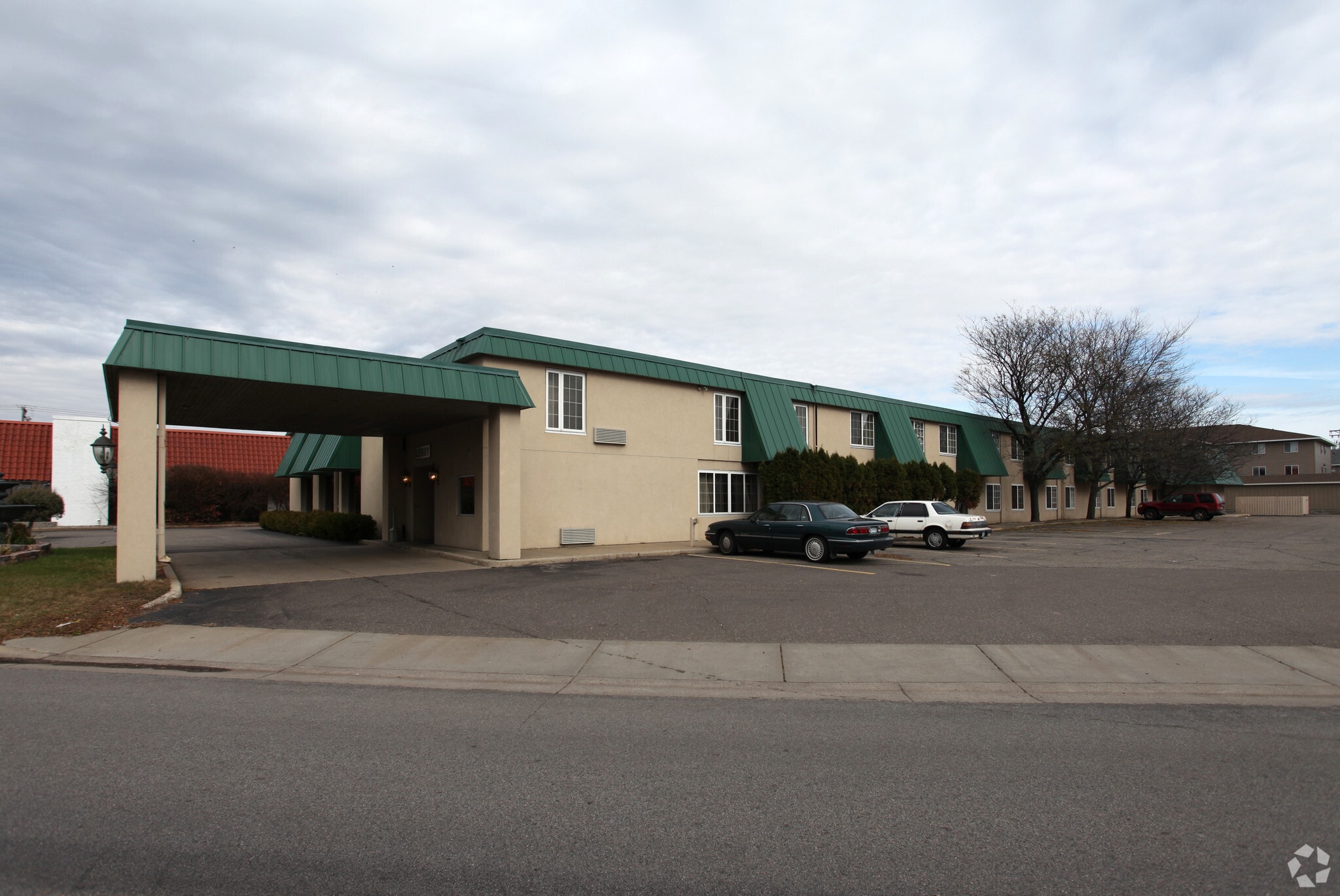 520 Highway 10 SE, Saint Cloud, MN for sale Primary Photo- Image 1 of 11