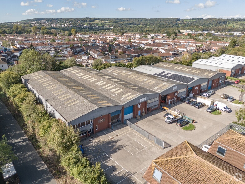 South Liberty Ln, Bristol à louer - Aérien - Image 3 de 5