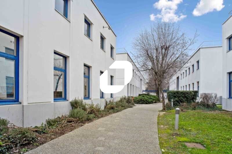 Flex dans Villeurbanne à louer Photo du bâtiment- Image 1 de 13