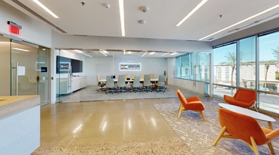 501 N 44th St, Phoenix, AZ for lease Interior Photo- Image 2 of 7