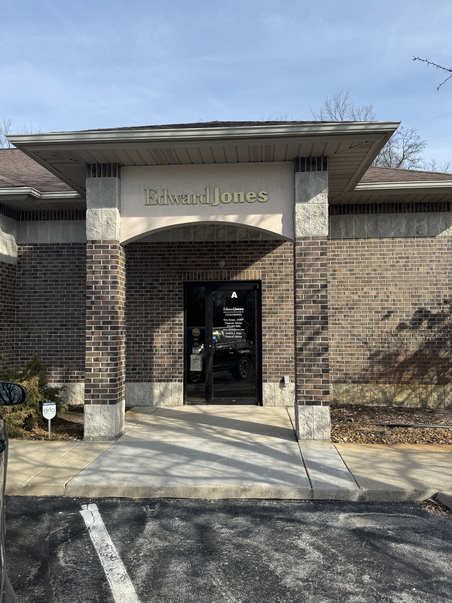 1514 E Bristol St, Elkhart, IN for lease Building Photo- Image 1 of 12