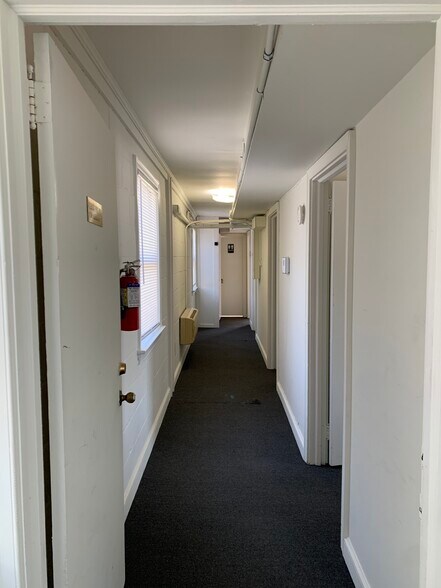 3422 Rivers Ave, North Charleston, SC à louer - Photo intérieure - Image 2 de 7