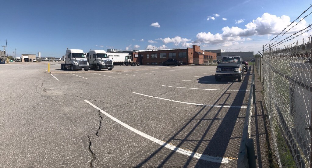 4960 Walker Rd, Tecumseh, ON à vendre Photo principale- Image 1 de 1