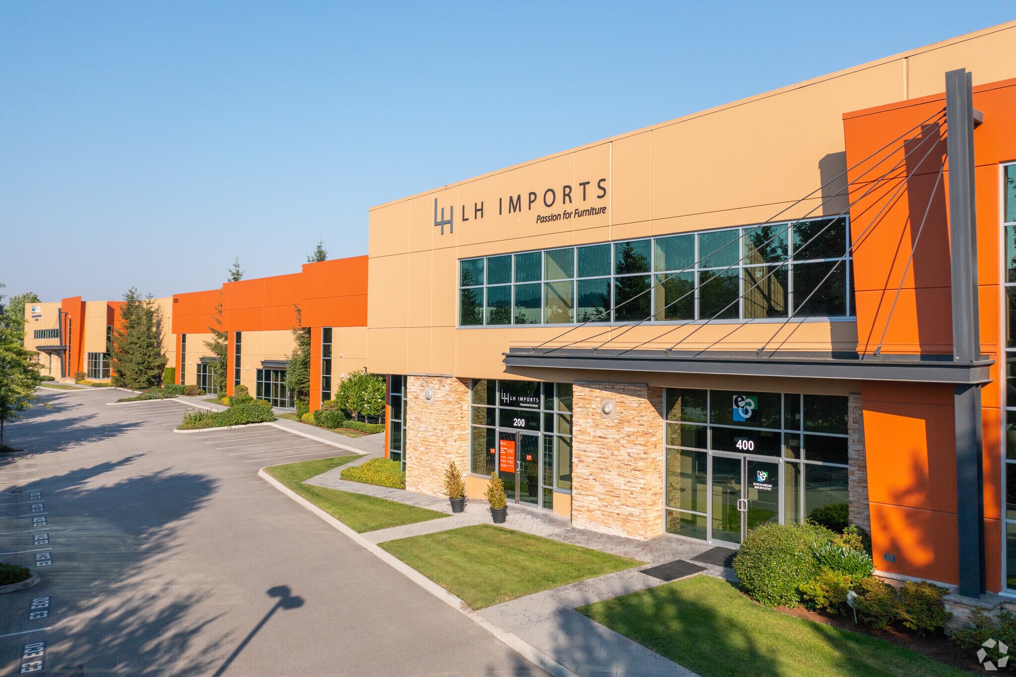 8085 N Fraser Way, Burnaby, BC à vendre Photo principale- Image 1 de 1