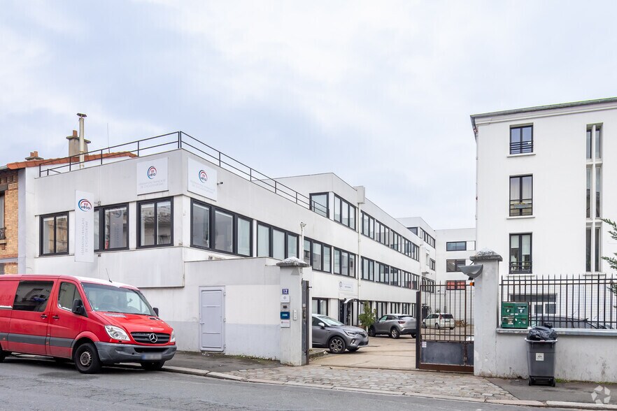 Flex dans Ivry-sur-Seine à louer - Photo du bâtiment - Image 2 de 19