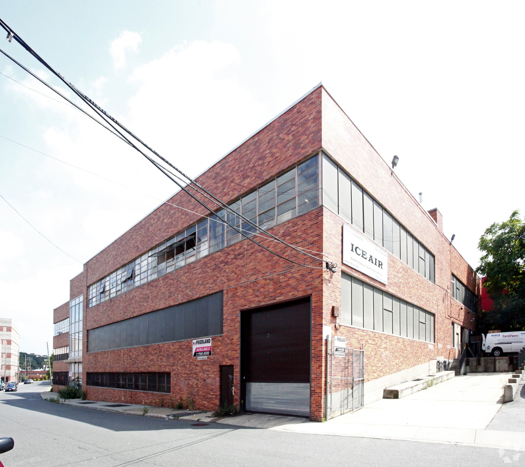 80 Hartford Ave, Mount Vernon, NY for sale Primary Photo- Image 1 of 18