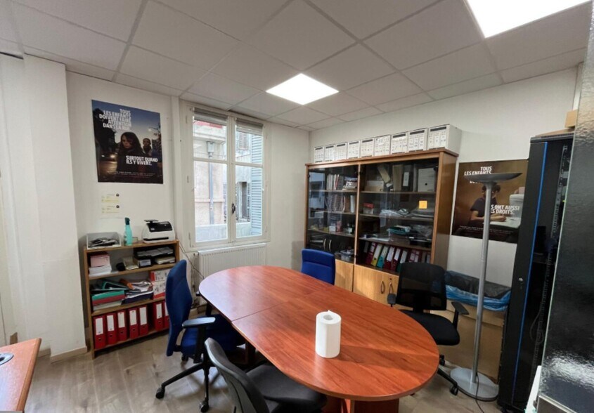 5 Rue Gilbert Dru, Marseille for lease - Building Photo - Image 3 of 5